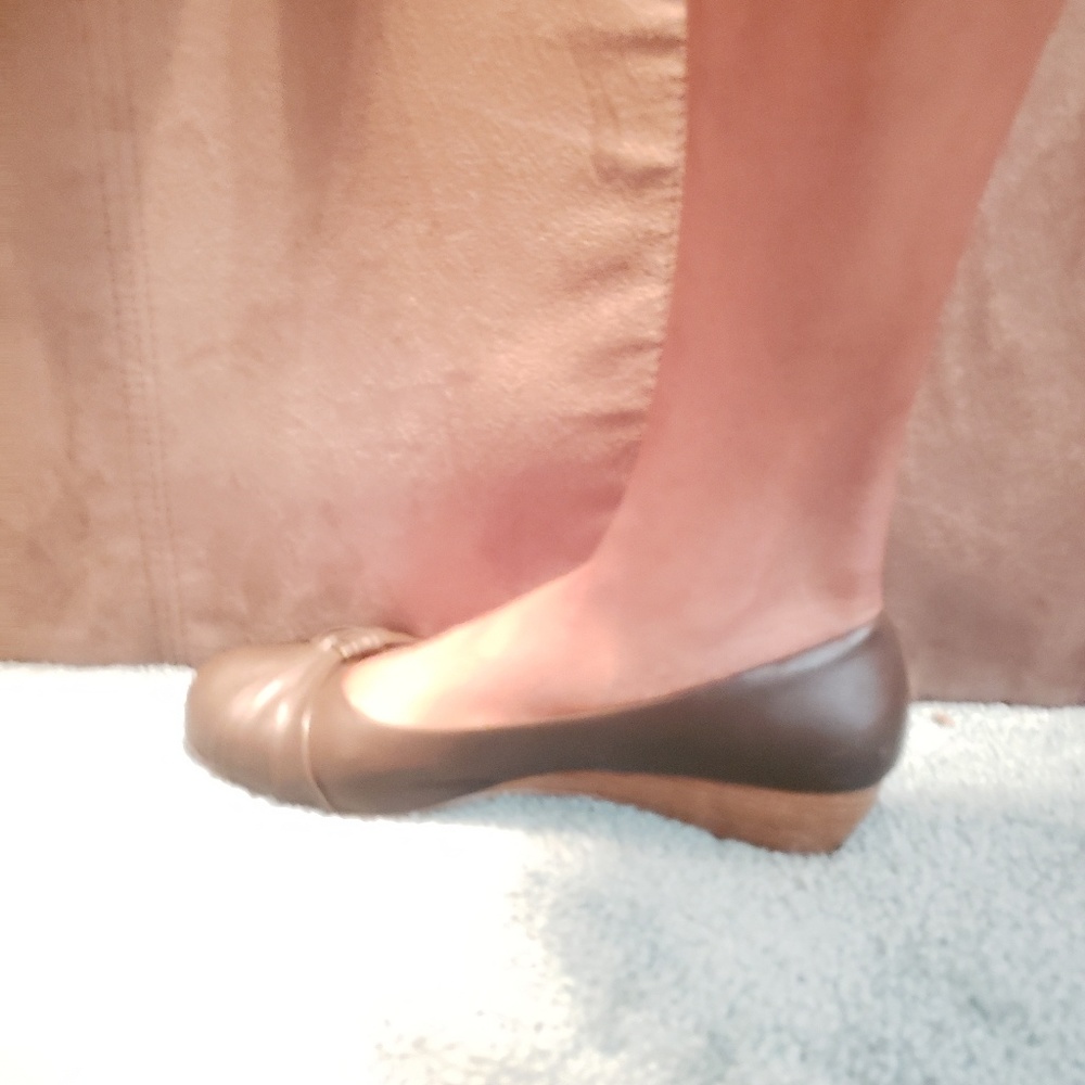 *BOGO 50% same category item Brown Flats low heel